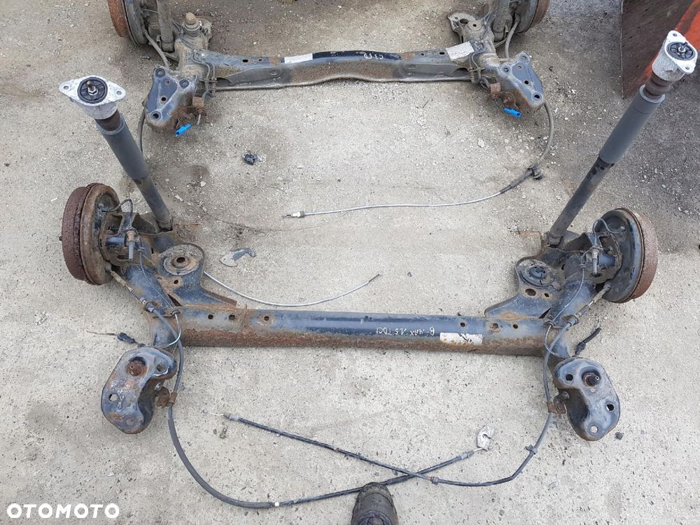 FORD B-MAX 12- BELKA ZAWIESZENIA TYŁ - 1