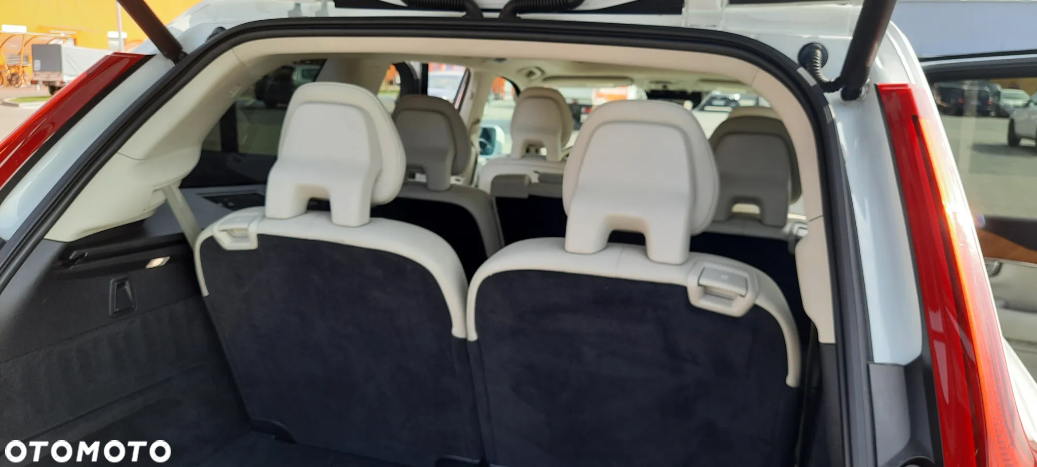 Volvo XC 90 T6 AWD Momentum 7os - 17