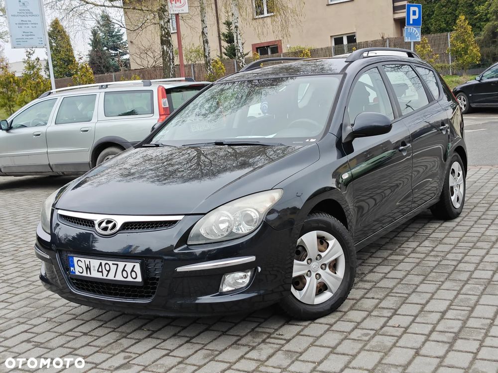 Hyundai i30 1.6 Seasons - 3