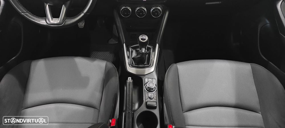 Mazda CX-3 1.5 Sky.Evolve Navi - 35