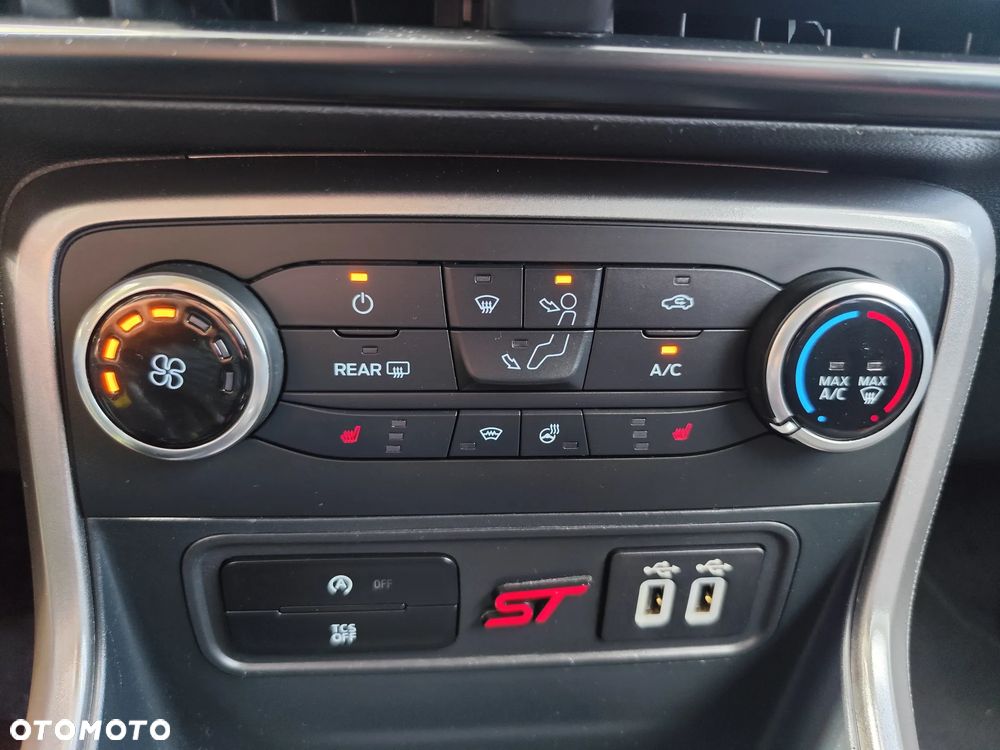 Ford EcoSport 1.0 EcoBoost ST-LINE - 18