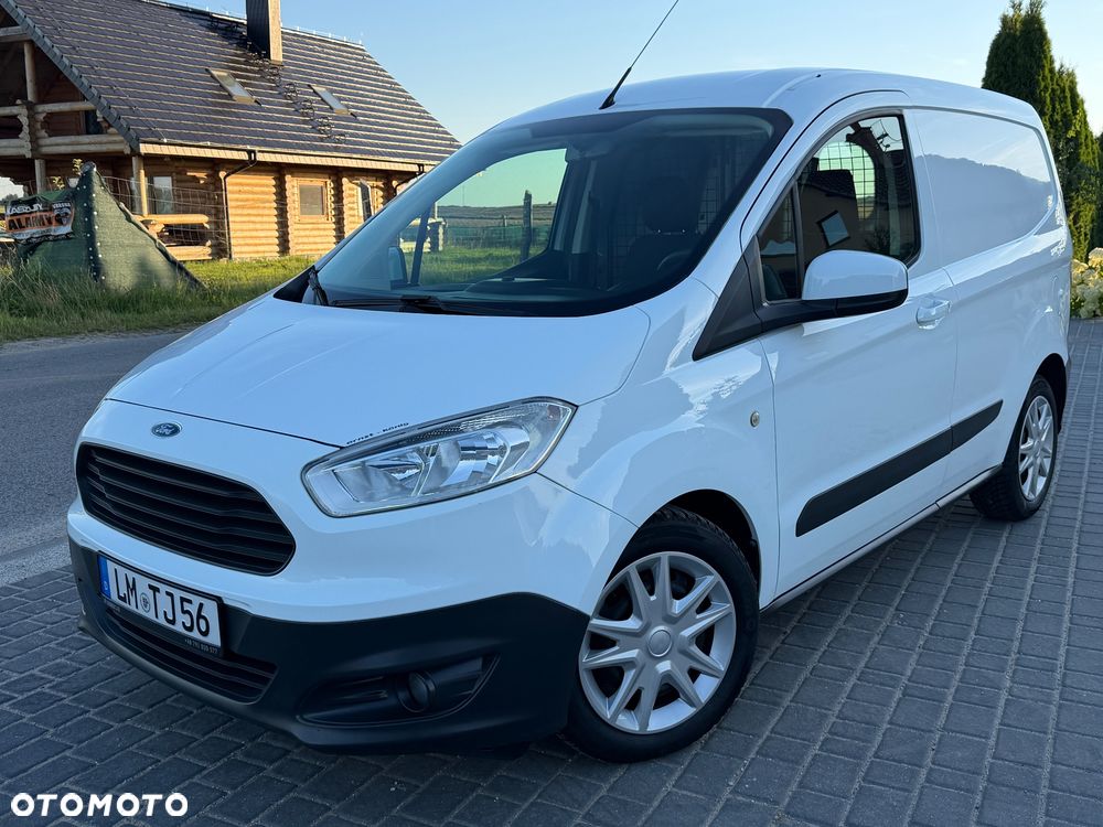 Ford Transit Courier - 6