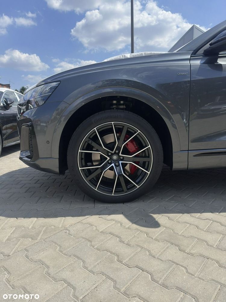 Audi Q8 - 3