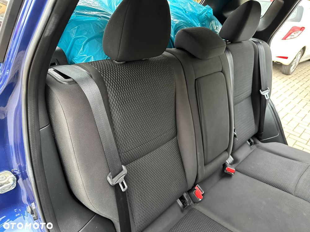 Nissan Qashqai - 23