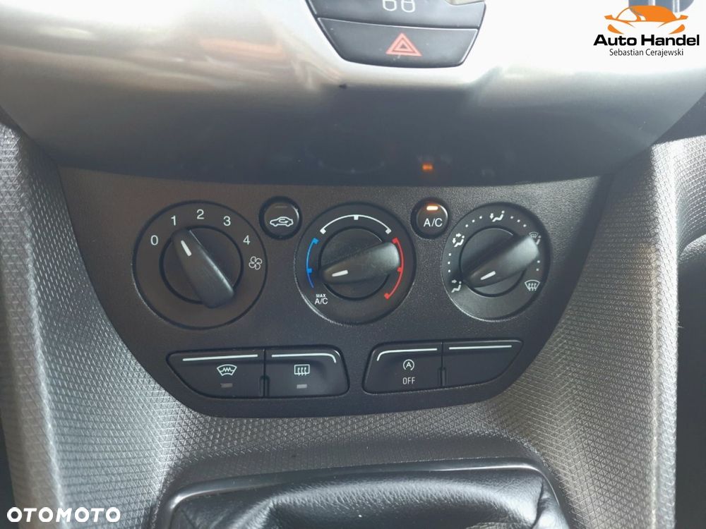 Ford Transit Connect - 20