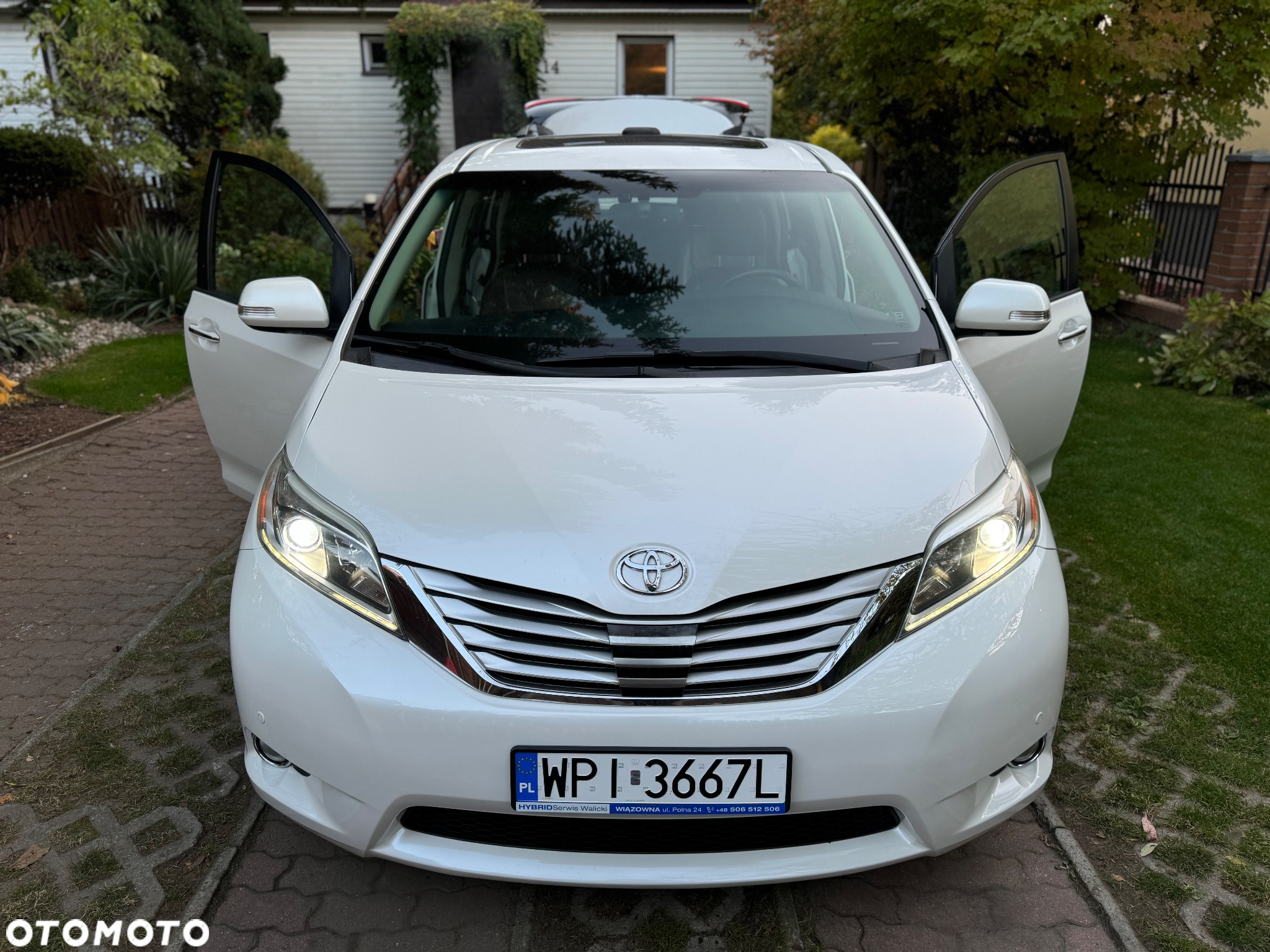 Toyota Sienna - 33
