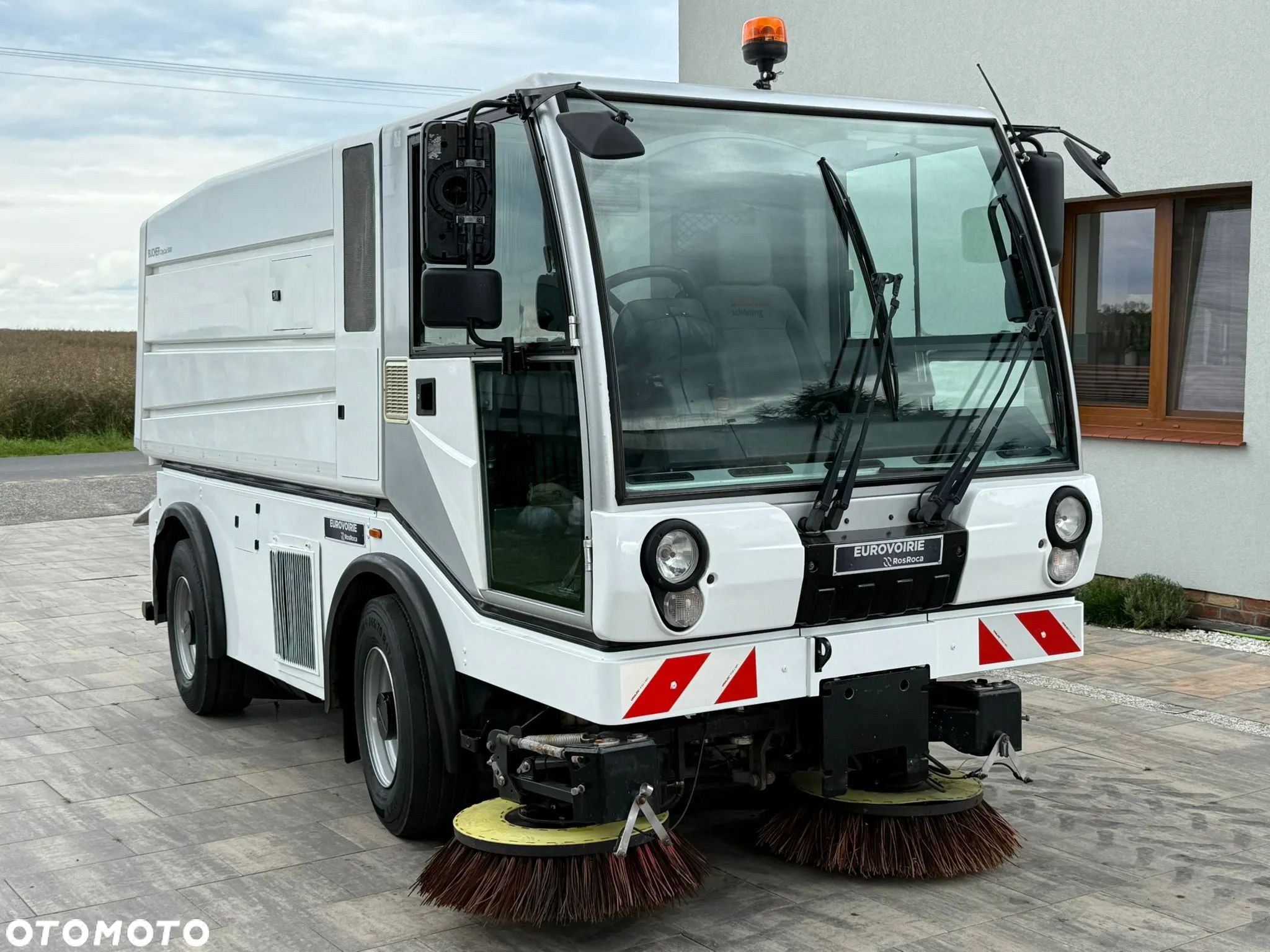 Inny Bucher Citycat 5000 - 1
