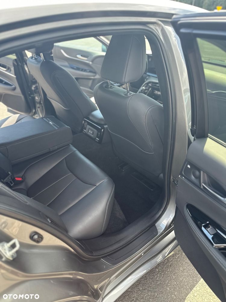 Toyota Mirai Prestige - 11