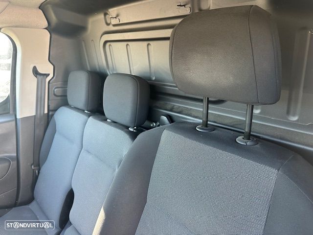 Citroën BERLINGO LONGA 3LUGARES C/GPS - 12