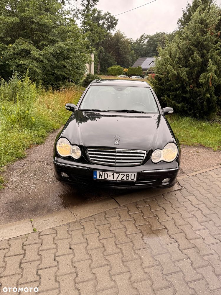 Mercedes-Benz Klasa C 280 Classic 4-Matic - 5