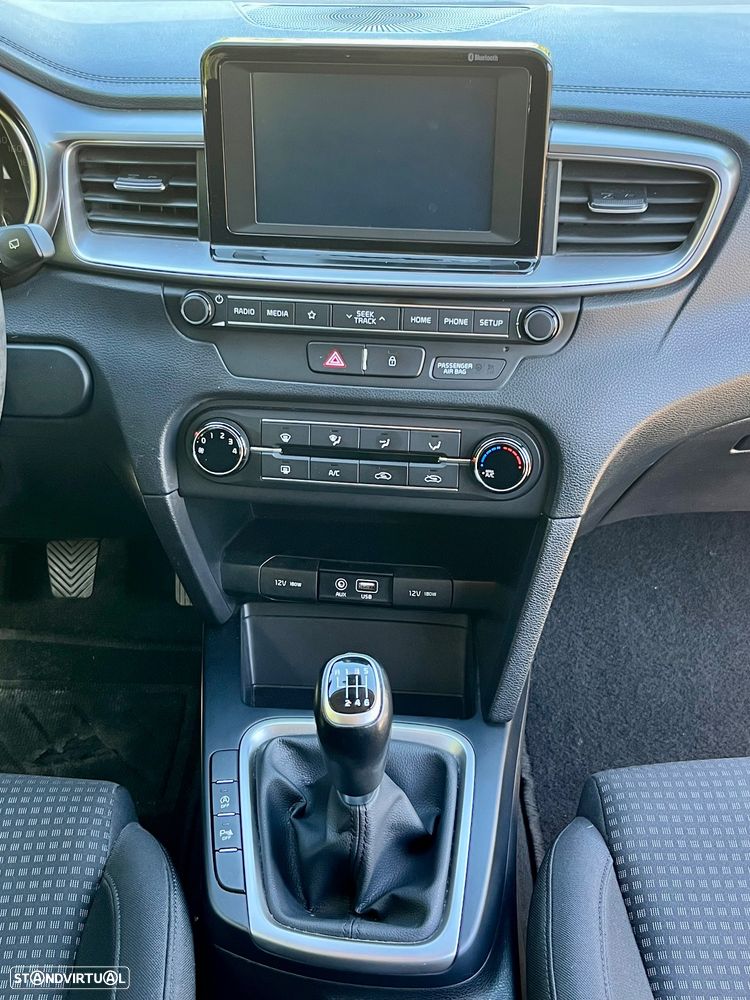 Kia Ceed 1.6 CRDi SX - 8