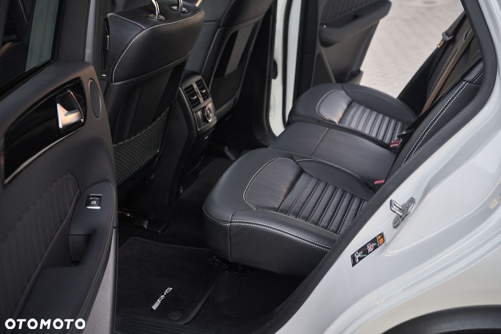 Mercedes-Benz GLE - 19