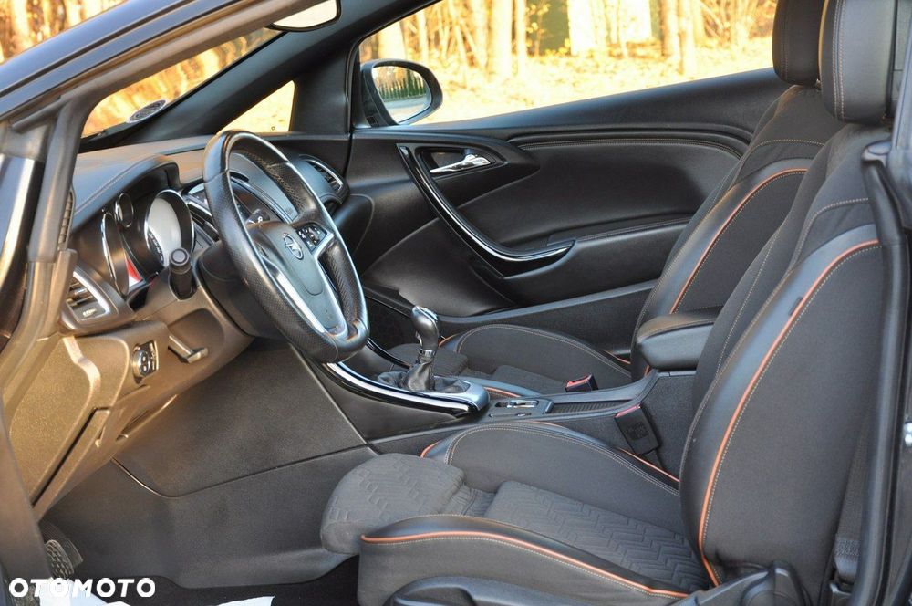 Opel Cascada 1.4 T Cosmo S&S EU6 - 20