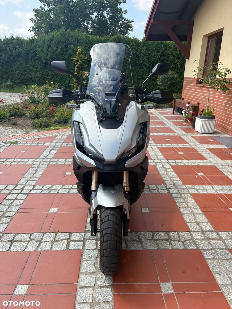 Honda ADV350 - 5