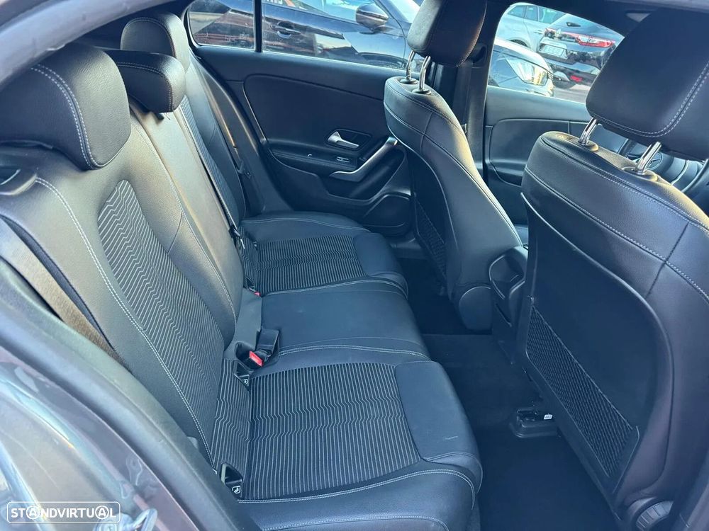 Mercedes-Benz A 180 d Style Plus Aut. - 23