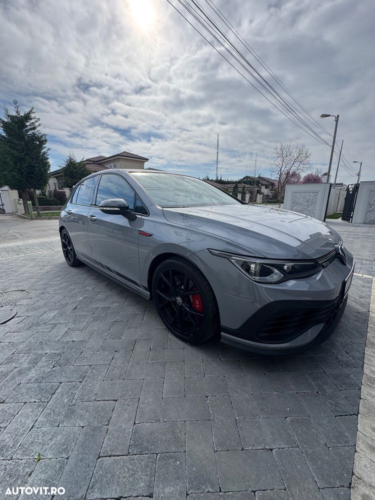 Volkswagen Golf 2.0 TSI DSG 4Motion R - 4