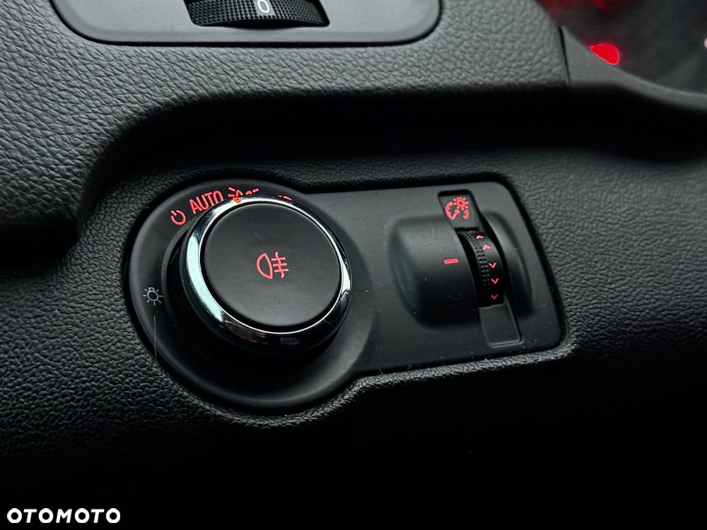 Opel Insignia 2.8 V6 Turbo 4x4 Automatik OPC - 13