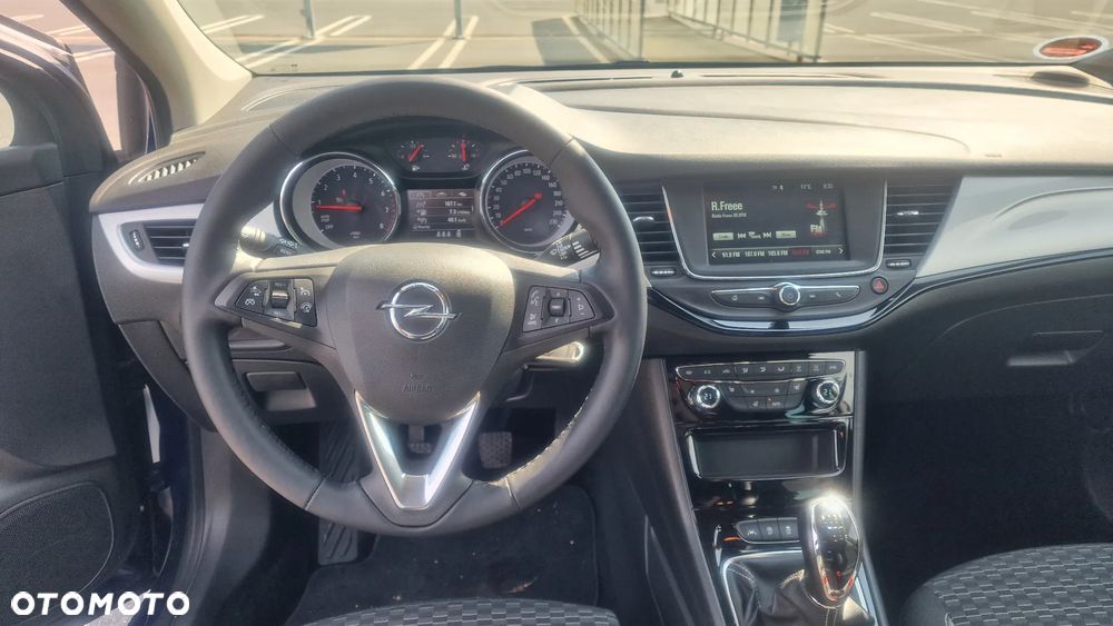 Opel Astra - 18