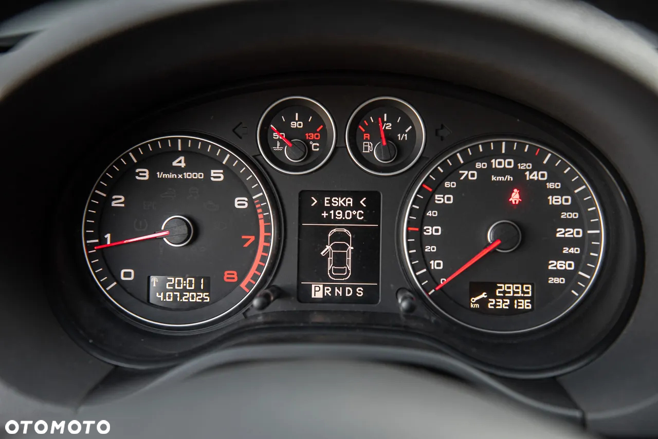 Audi A3 2.0 TFSI Sportback quattro S tronic Ambiente - 19