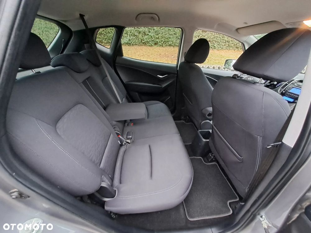 Hyundai ix20 - 8