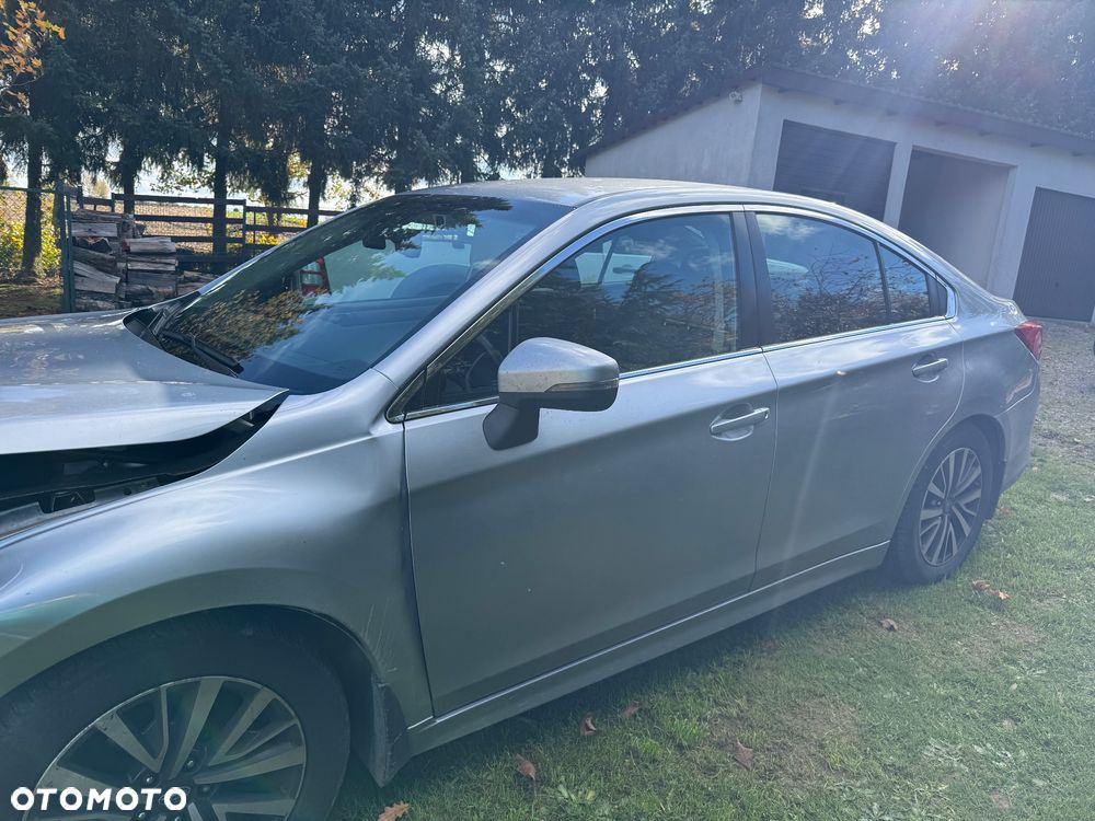 Subaru Legacy - 3