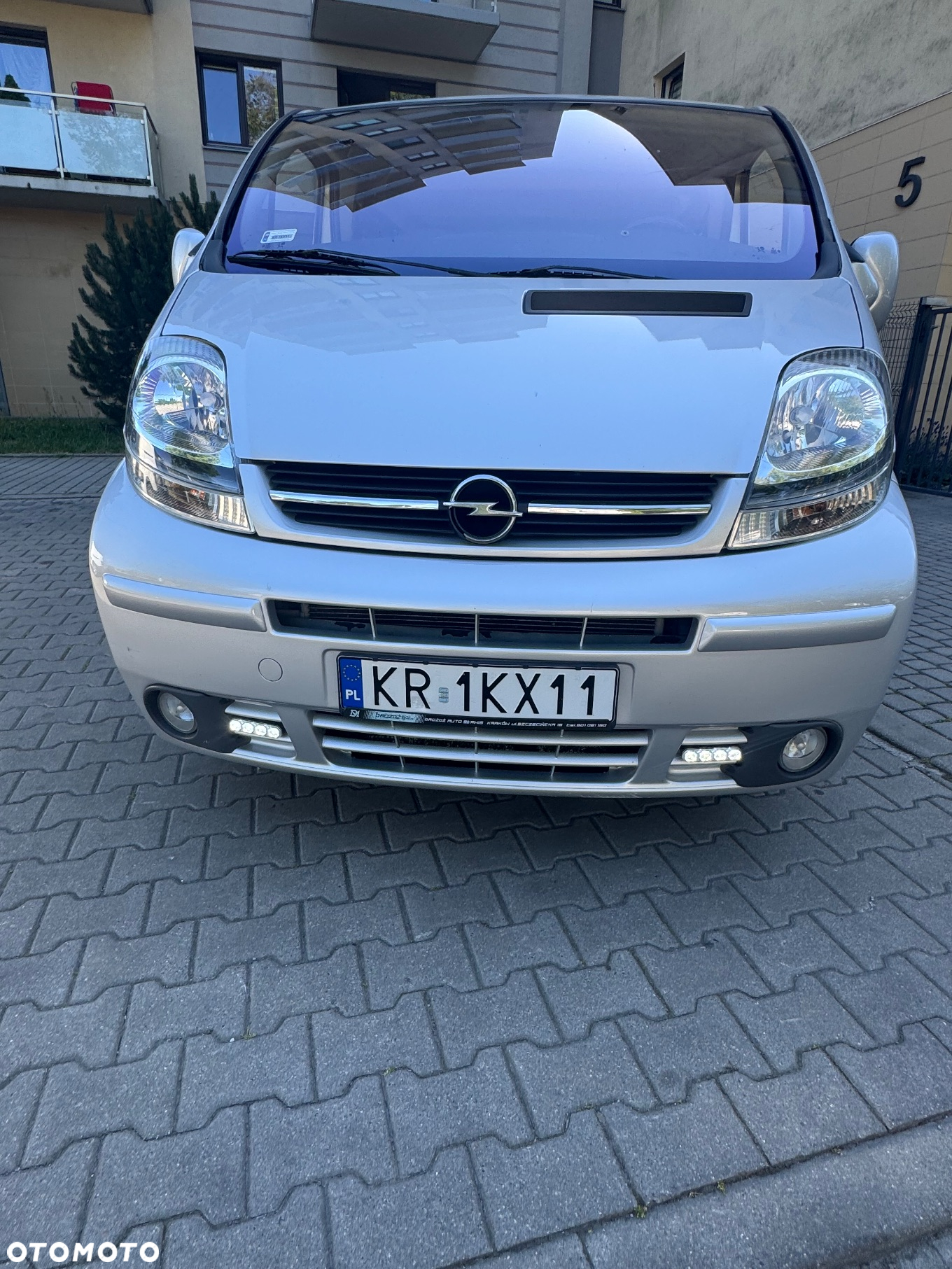Opel Vivaro DTI Tour - 7