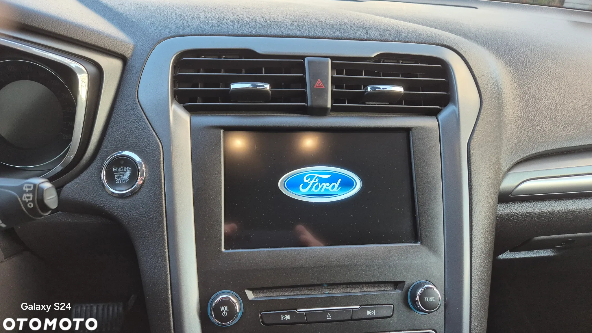 Ford Mondeo 2.0 TDCi Titanium 4WD PowerShift - 18