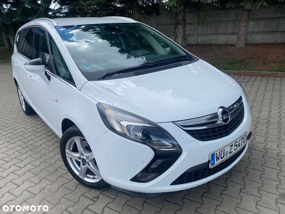 Opel Zafira Tourer 2.0 CDTI Innovation - 4