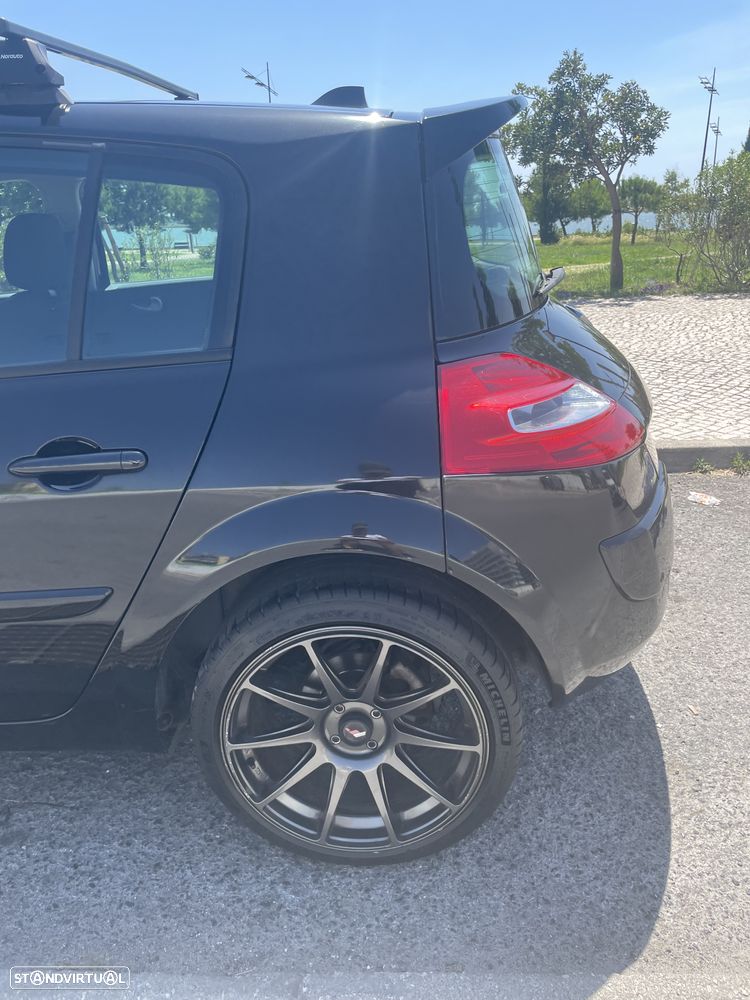 Renault Mégane 1.5 dCi Extreme - 5