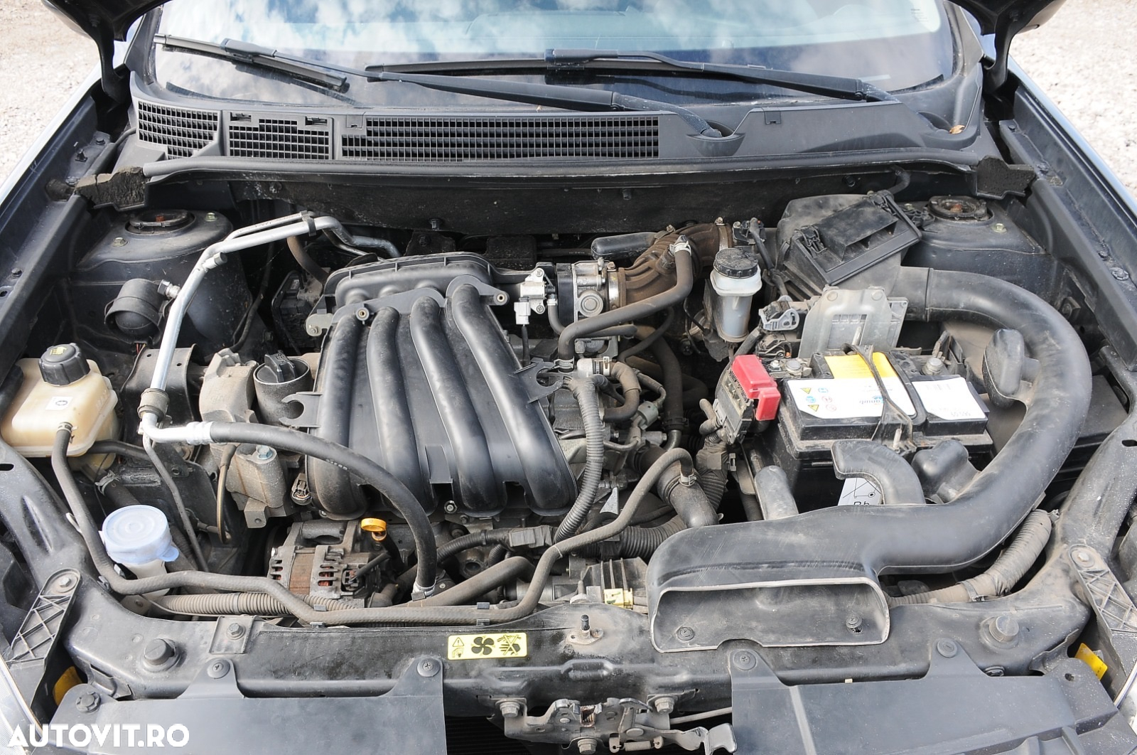 Nissan Qashqai 1.6 visia - 14
