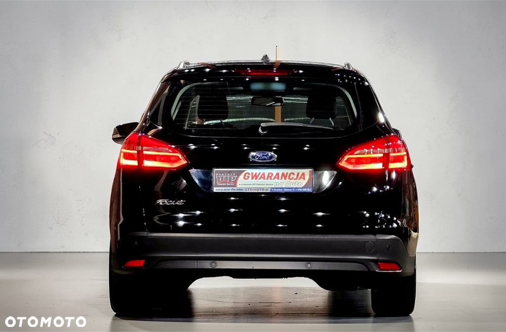 Ford Focus 1.0 EcoBoost Titanium - 23