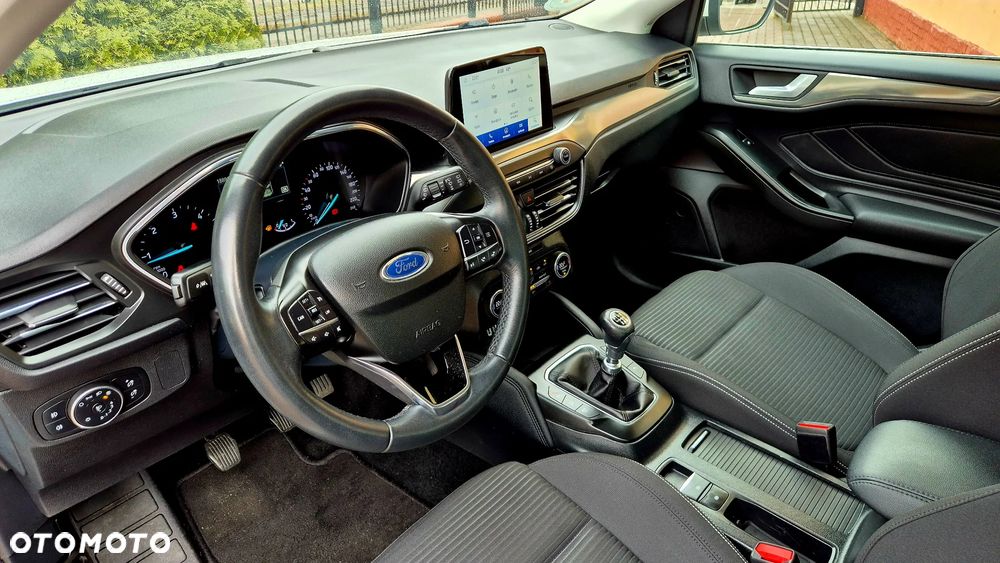 Ford Focus 1.5 EcoBlue STart-Stopp-System TITANIUM - 20