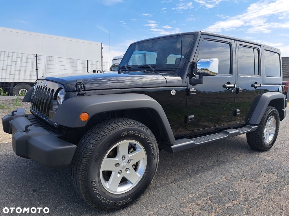 Jeep Wrangler - 8