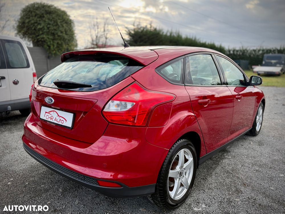Ford Focus 1.6 TDCI DPF Trend - 14