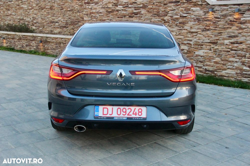 Renault Megane - 8