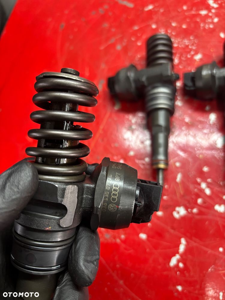 VW AUDI 1.9 TDI WTRYSK WTRYSKIWACZ 0414720215 - 5