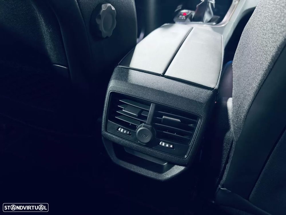 Peugeot 3008 1.2 PureTech Allure - 34
