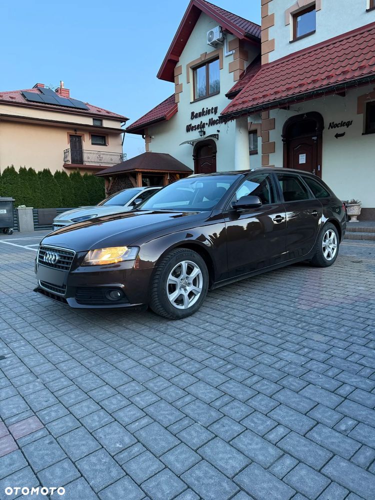 Audi A4 Avant 2.0 TDI DPF Attraction - 4