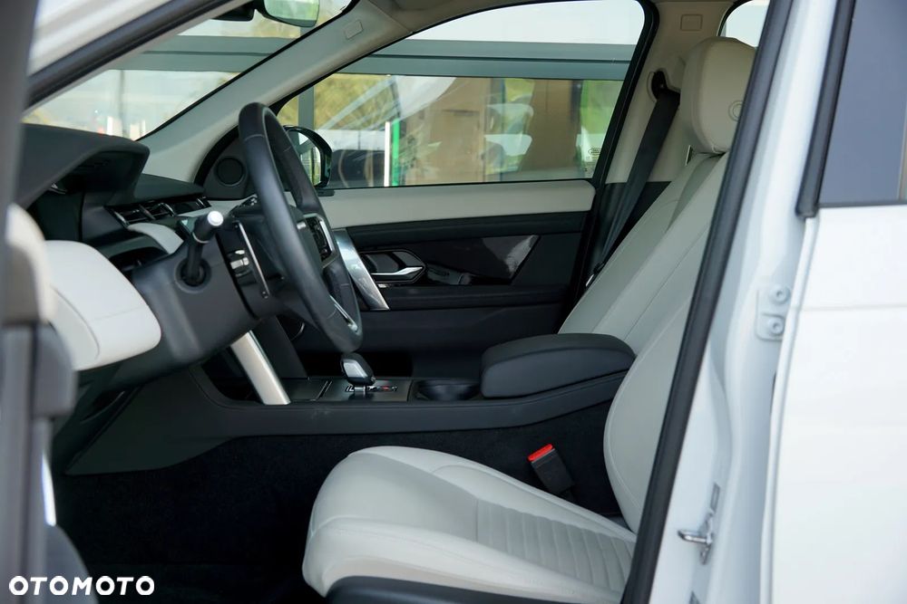 Land Rover Discovery Sport 2.0 D200 mHEV S - 19