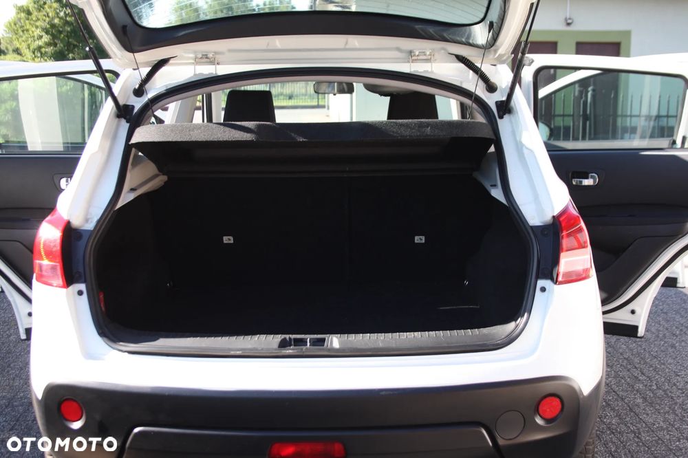 Nissan Qashqai 2.0 tekna - 26