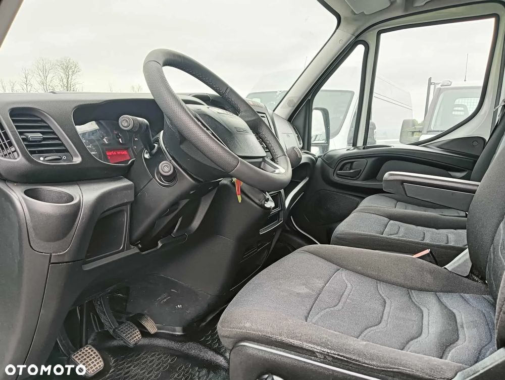 Iveco 35C14, 35C13, 35C12 - 3