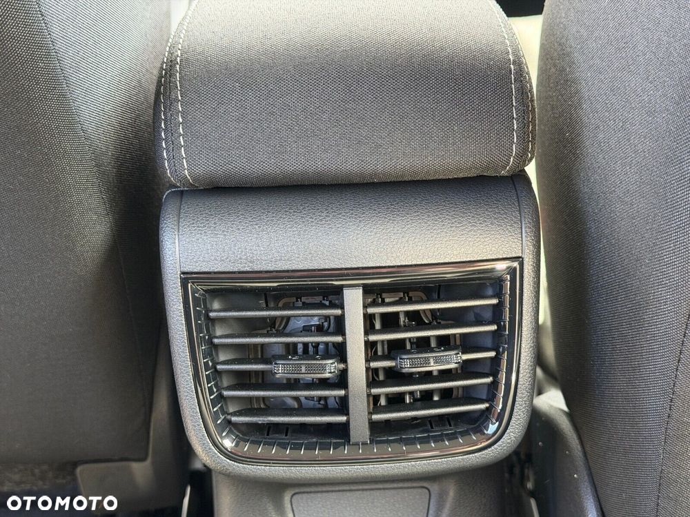 Skoda Fabia 1.0 TSI Essence - 16