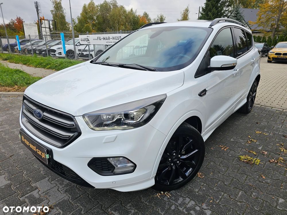 Ford Kuga 1.5 EcoBoost 2x4 ST-Line - 1