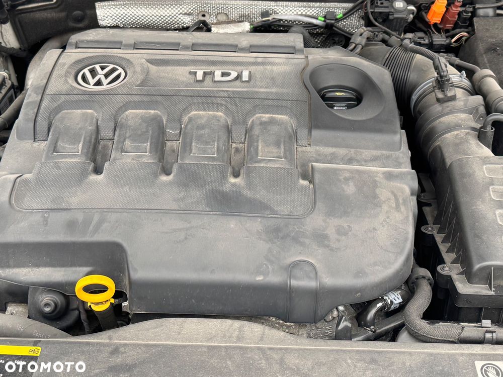 Volkswagen Golf - 17