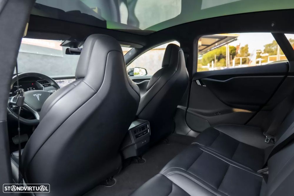 Tesla Model S Long Range AWD - 13