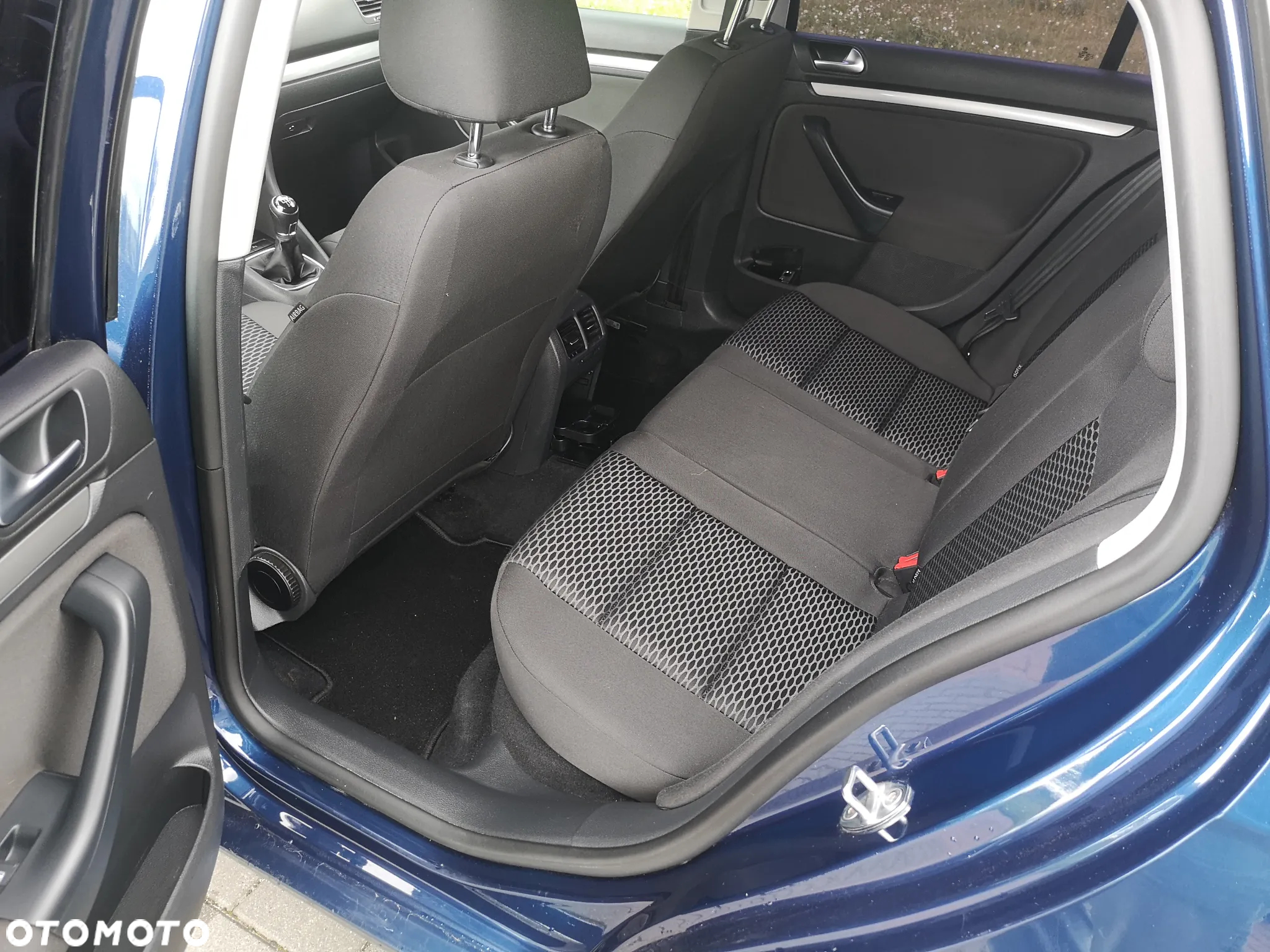 Volkswagen Golf 1.2 TSI BlueMotion Technology Comfortline - 13