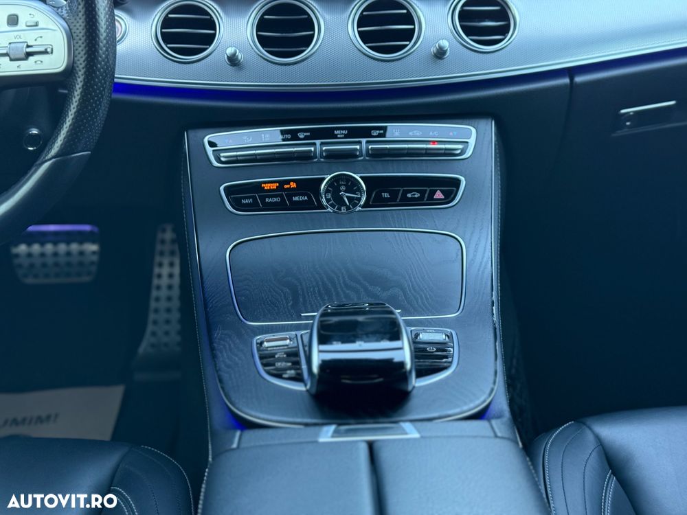 Mercedes-Benz E 300 9G-TRONIC AMG Line - 11