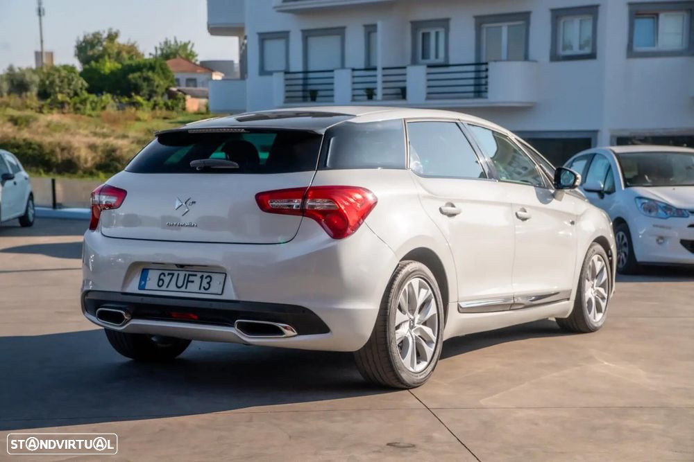Citroën DS5 2.0 HDi Hy4 So Chic CMP6 102g - 8