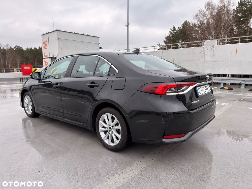 Toyota Corolla 1.8 Hybrid Comfort - 4