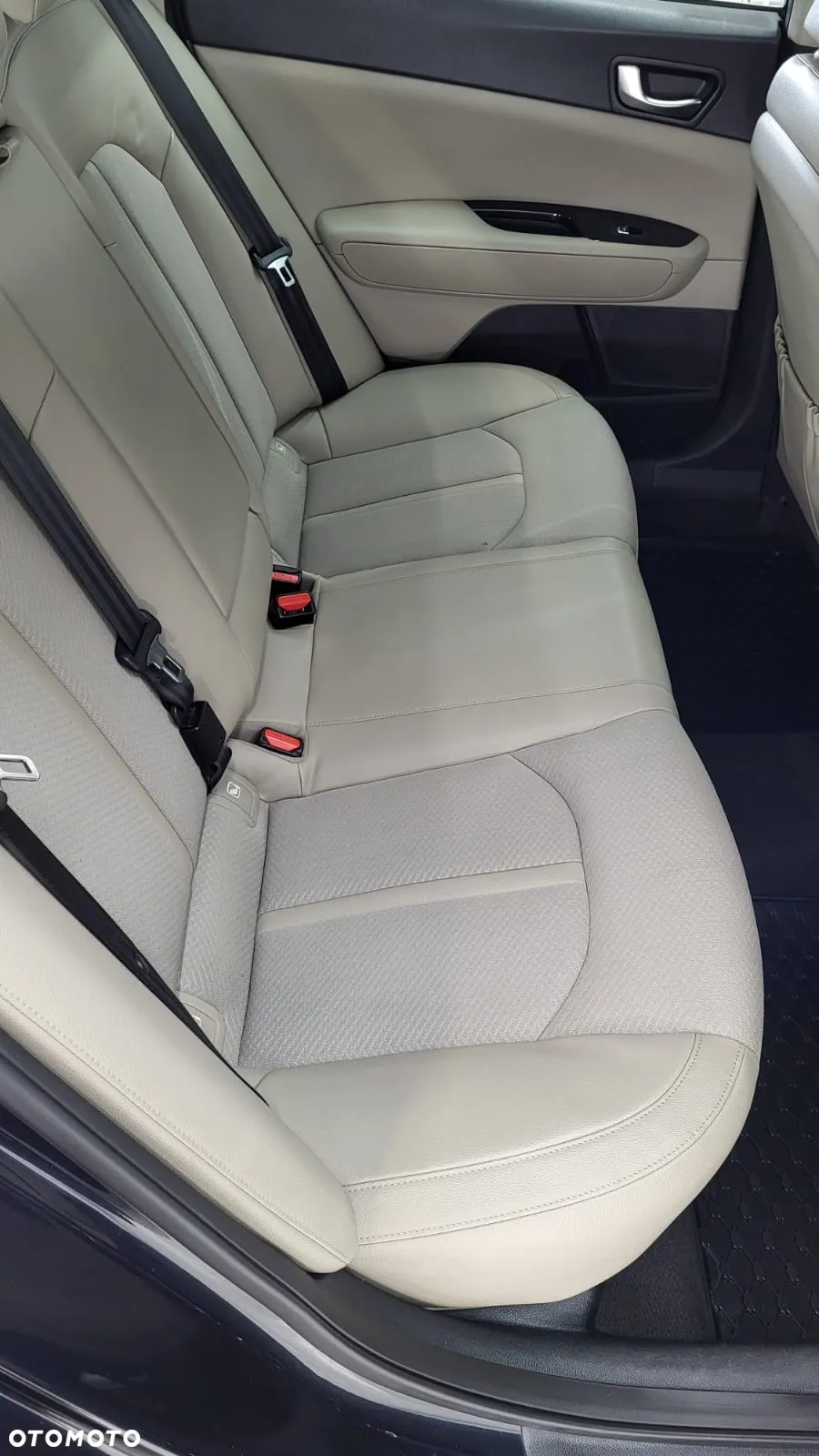 Kia Optima 1.7 CRDI L DCT - 17